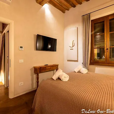 Appartamento Al 24 Rosso Siena